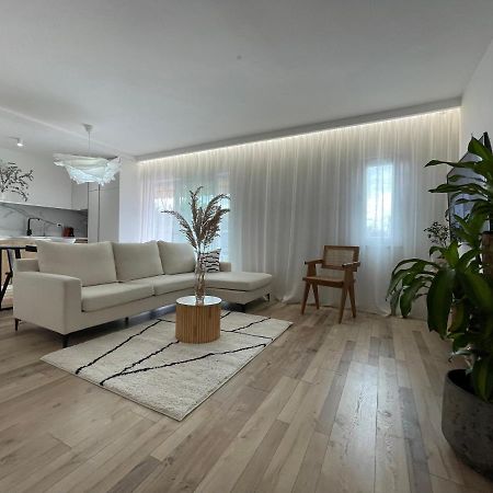 Myslym Shyri'S Apartments Тирана Екстериор снимка