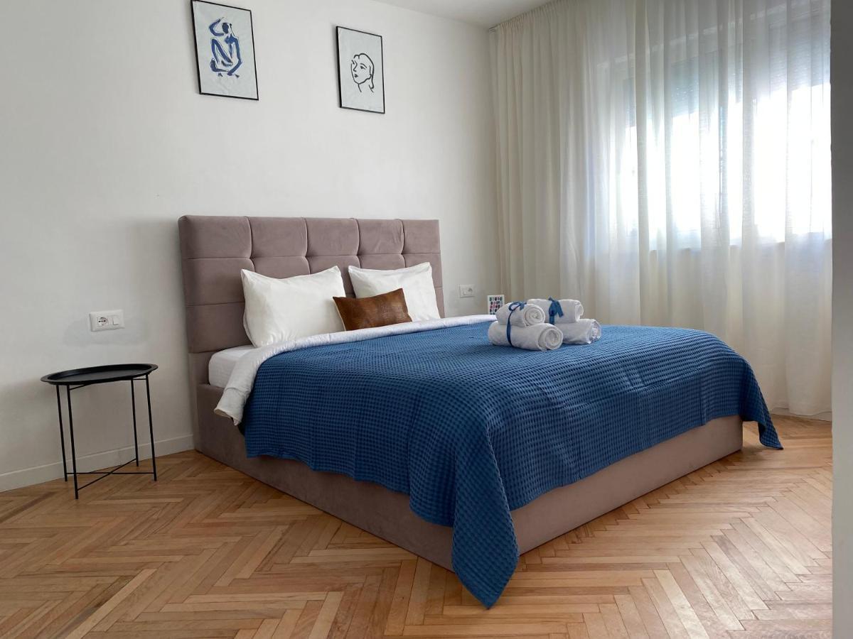 Myslym Shyri'S Apartments Тирана Екстериор снимка