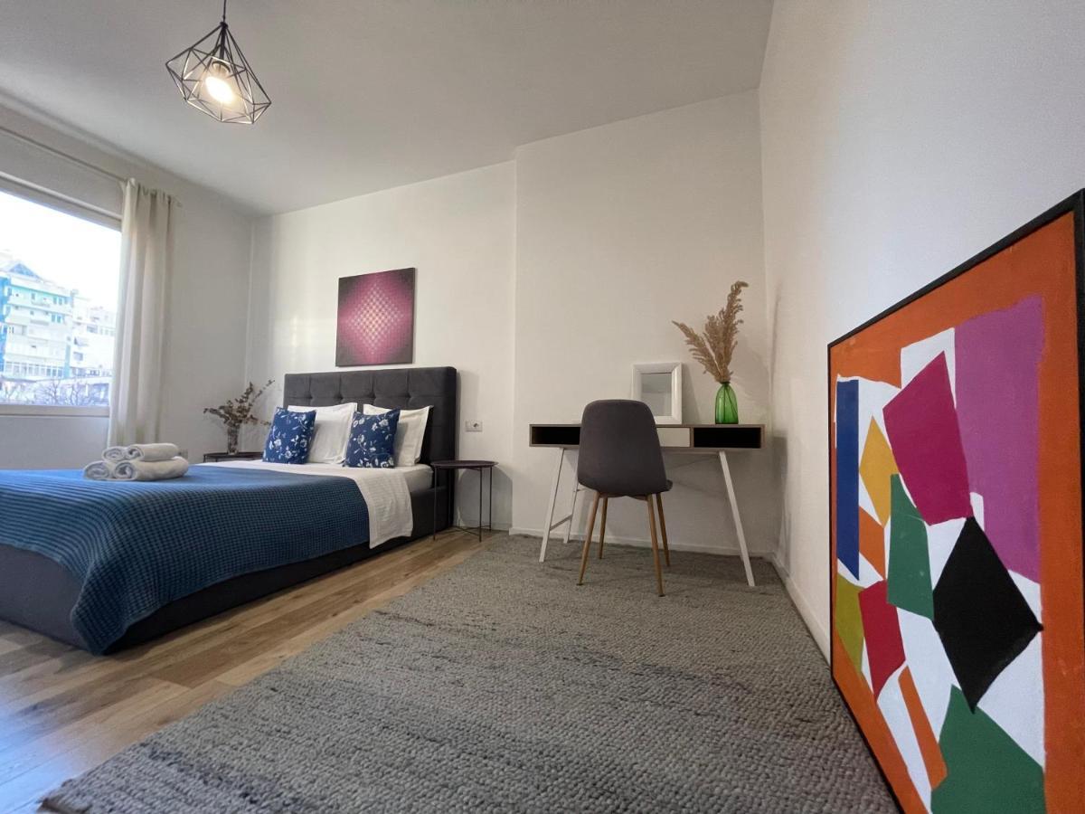Myslym Shyri'S Apartments Тирана Екстериор снимка
