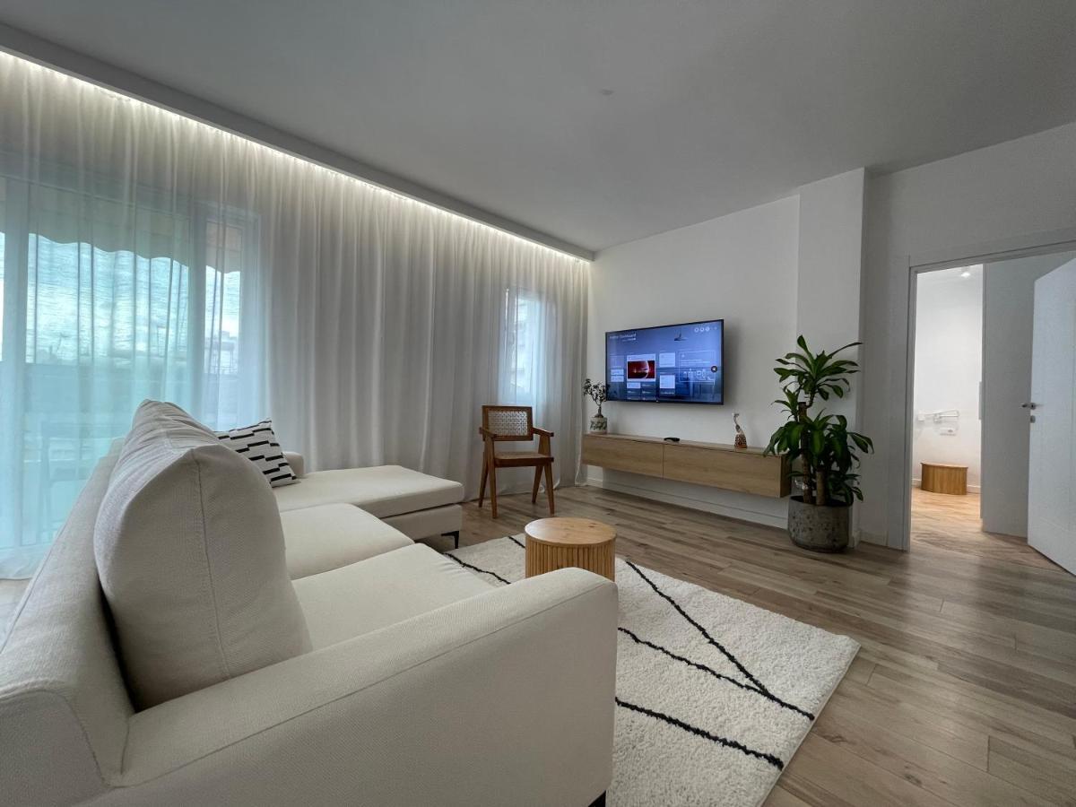 Myslym Shyri'S Apartments Тирана Екстериор снимка