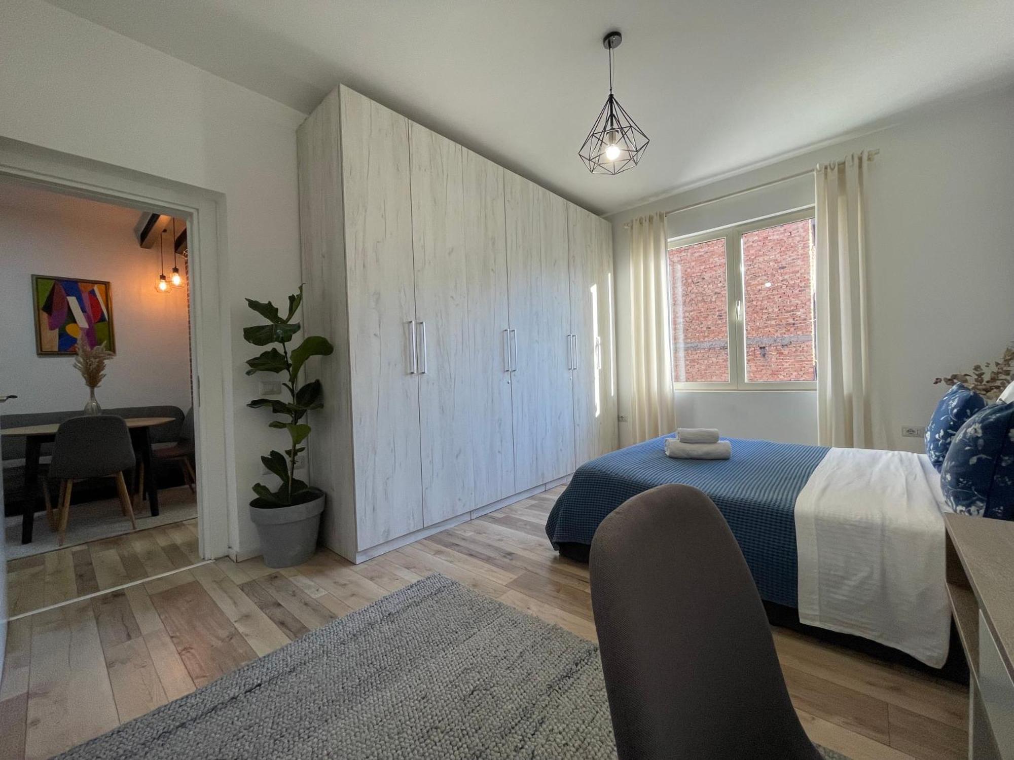 Myslym Shyri'S Apartments Тирана Стая снимка