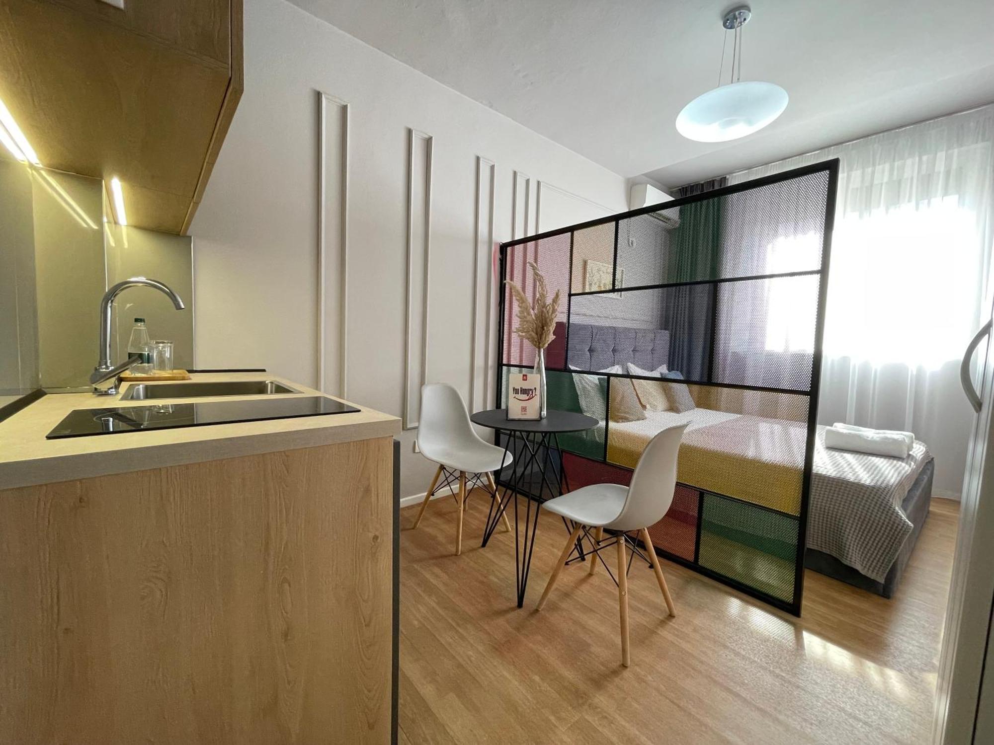 Myslym Shyri'S Apartments Тирана Екстериор снимка